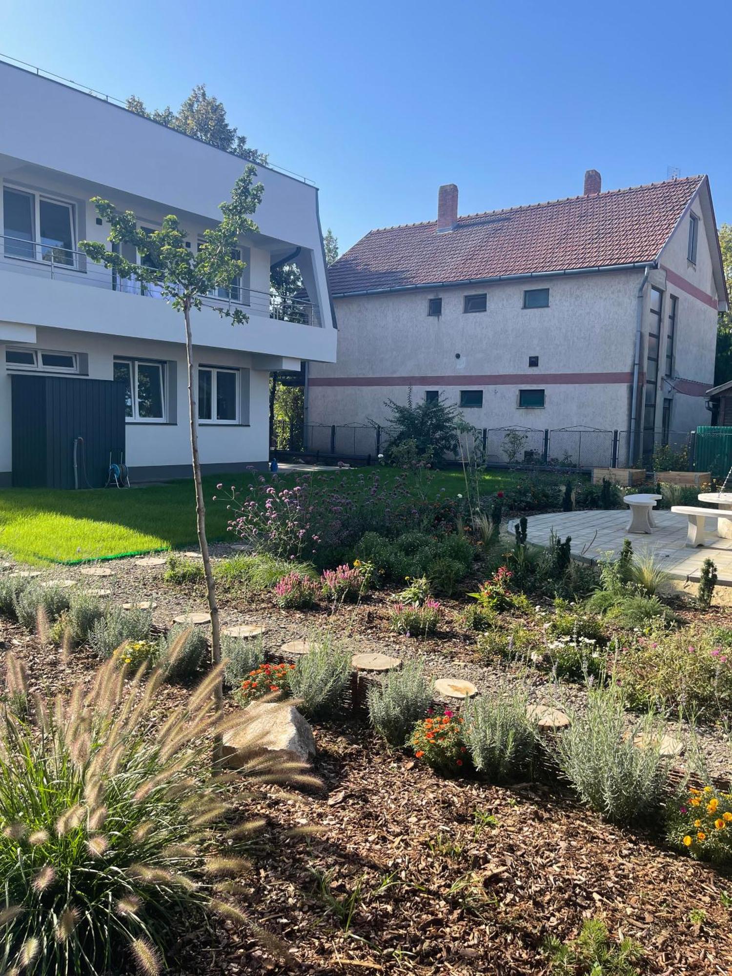 HajdúszoboszlóOrion Panzio住宿加早餐旅馆 外观 照片
